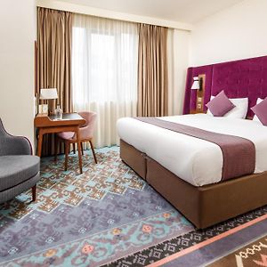Superior Room King Bed